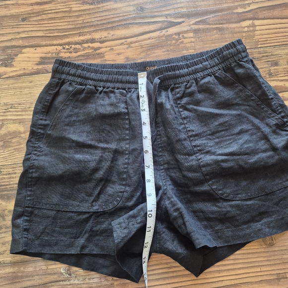 Quince 100% European Linen High Waisted Black Shorts Size Small - Picture 5 of 7